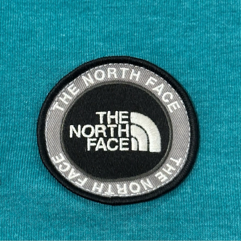 The North Face Hoodie - Picture 4 of 9